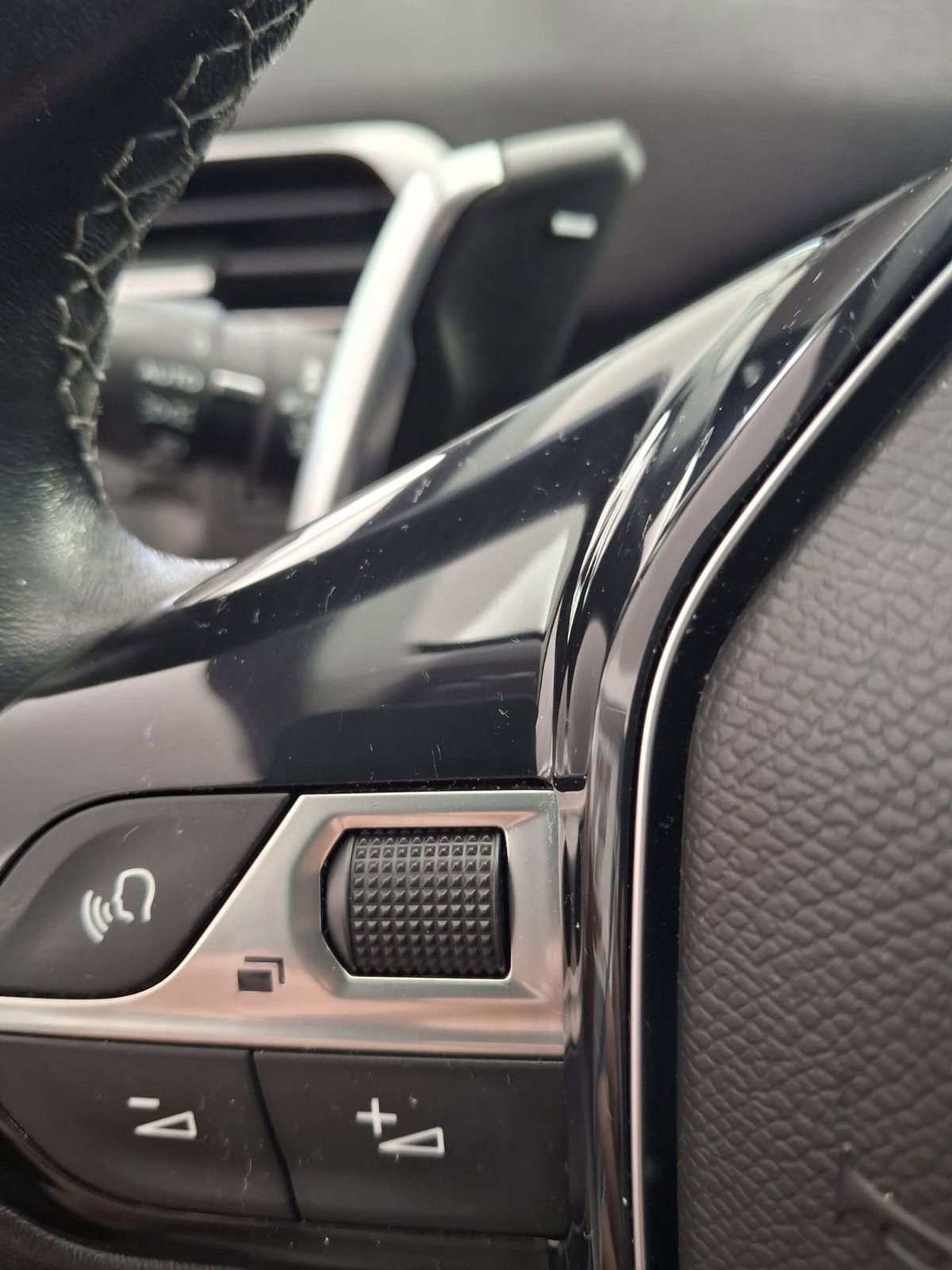 Peugeot 3008 PureTech Turbo 130 S&S EAT8 Allure (12)