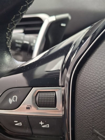 Peugeot 3008 PureTech Turbo 130 S&S EAT8 Allure (12)