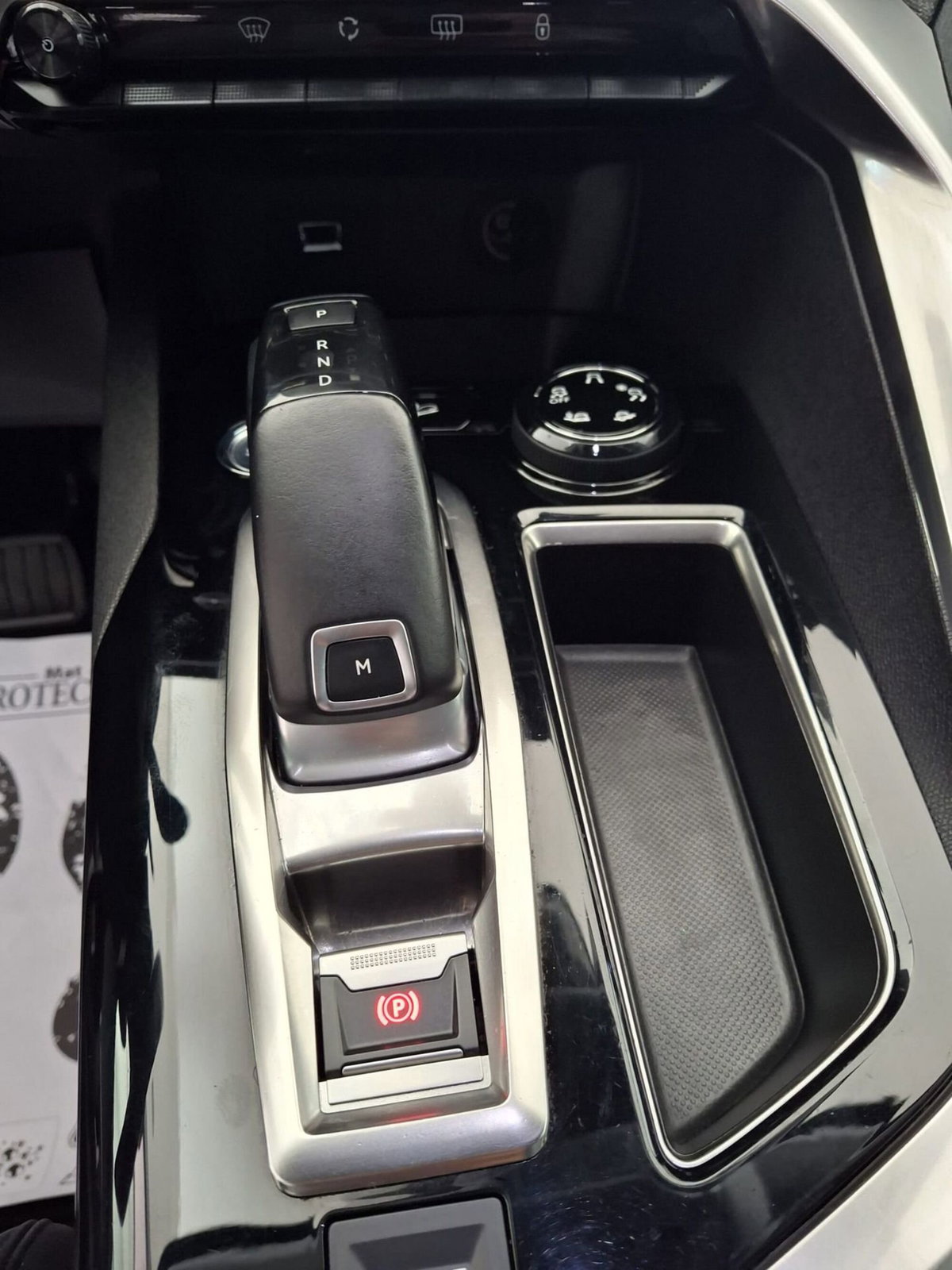 Peugeot 3008 PureTech Turbo 130 S&S EAT8 Allure (13)