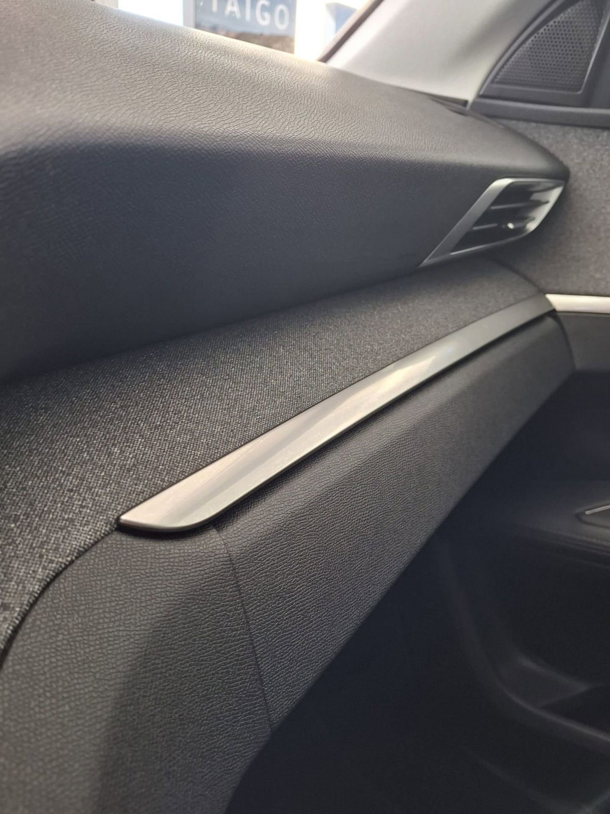 Peugeot 3008 PureTech Turbo 130 S&S EAT8 Allure (20)