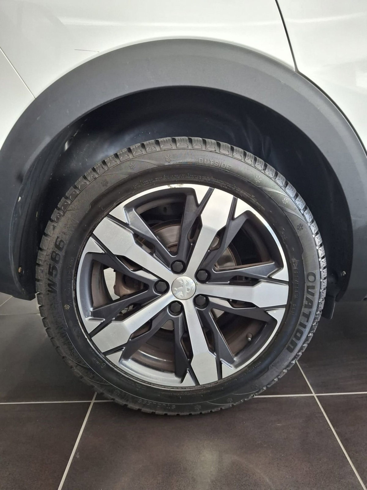Peugeot 3008 PureTech Turbo 130 S&S EAT8 Allure (7)