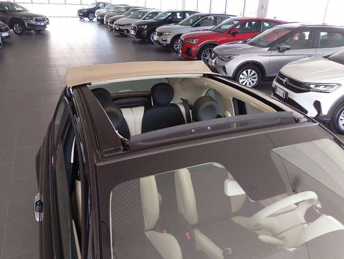 Fiat 500 1.0 Hybrid Dolcevita (9)