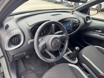 Toyota Aygo X 1.0 Trend 72cv (10)