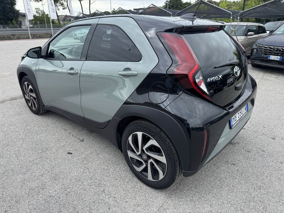 Toyota Aygo X 1.0 Trend 72cv (3)