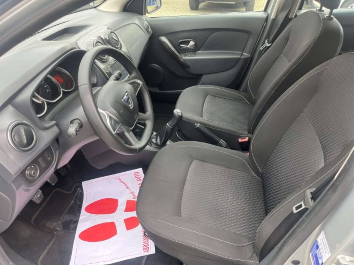 Dacia Sandero 0.9 TCe 12V 90CV Start&Stop Ambiance (11)