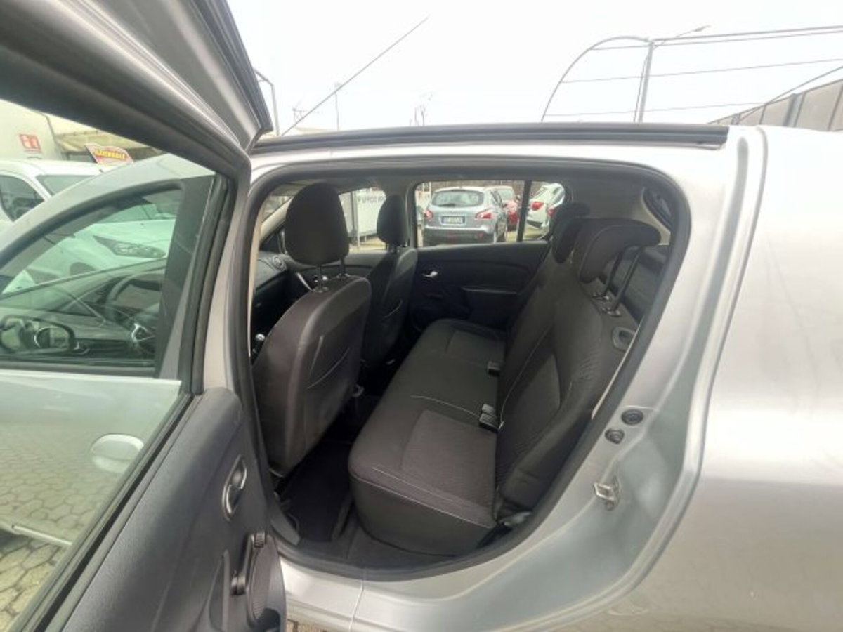 Dacia Sandero 0.9 TCe 12V 90CV Start&Stop Ambiance (6)