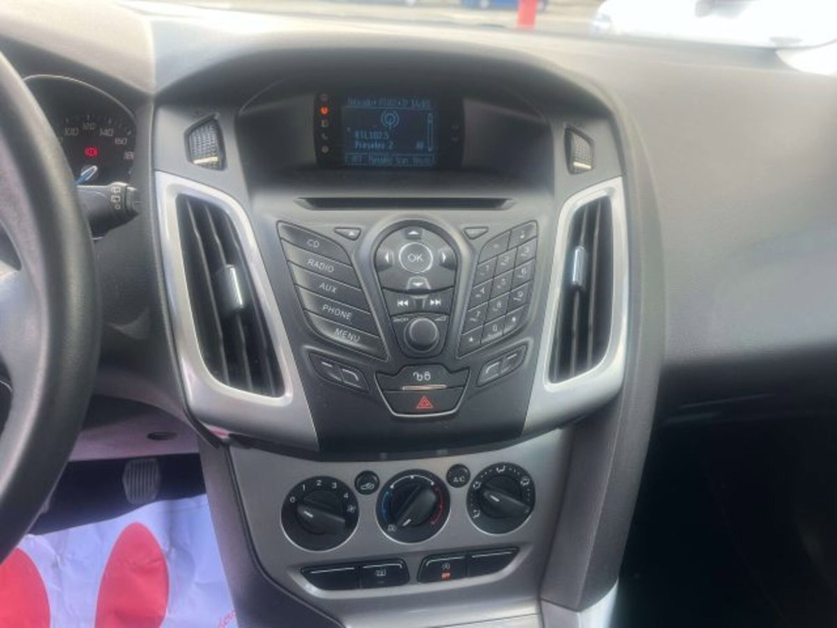 Ford Focus 1.6 TDCi 115 CV Titanium (3)