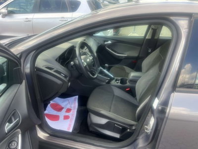 Ford Focus 1.6 TDCi 115 CV Titanium (5)