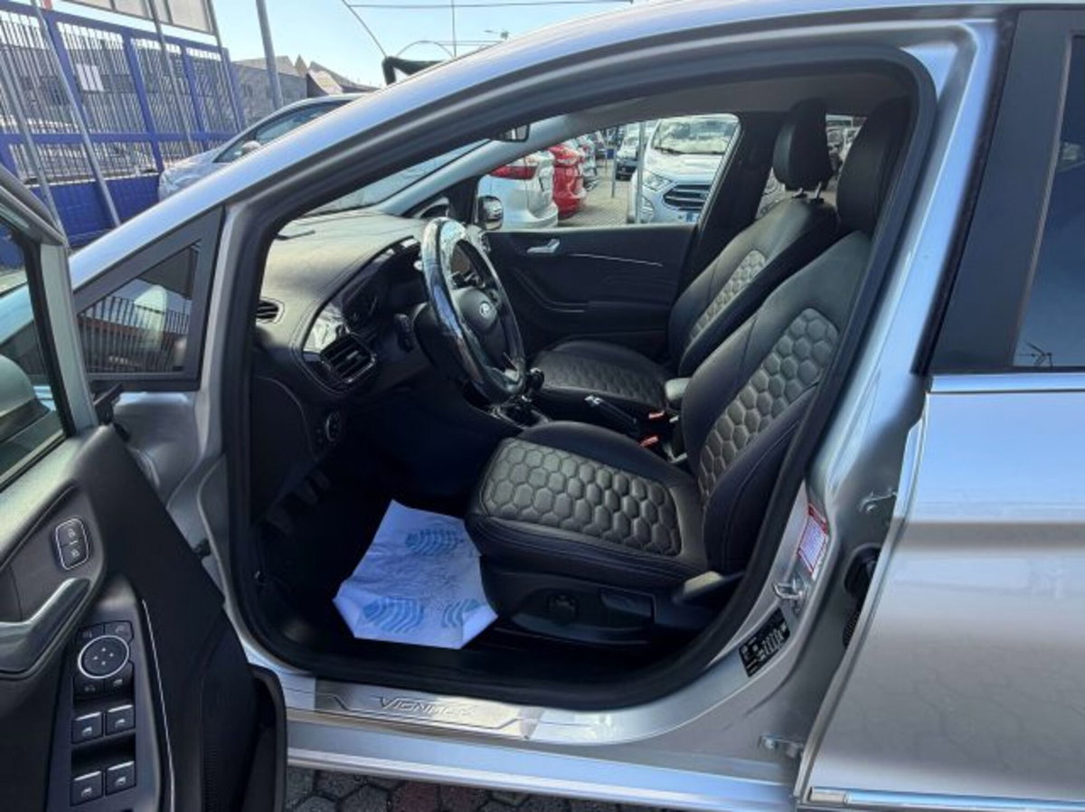 Ford Fiesta 1.0 Ecoboost 100 CV 5 porte Vignale (6)