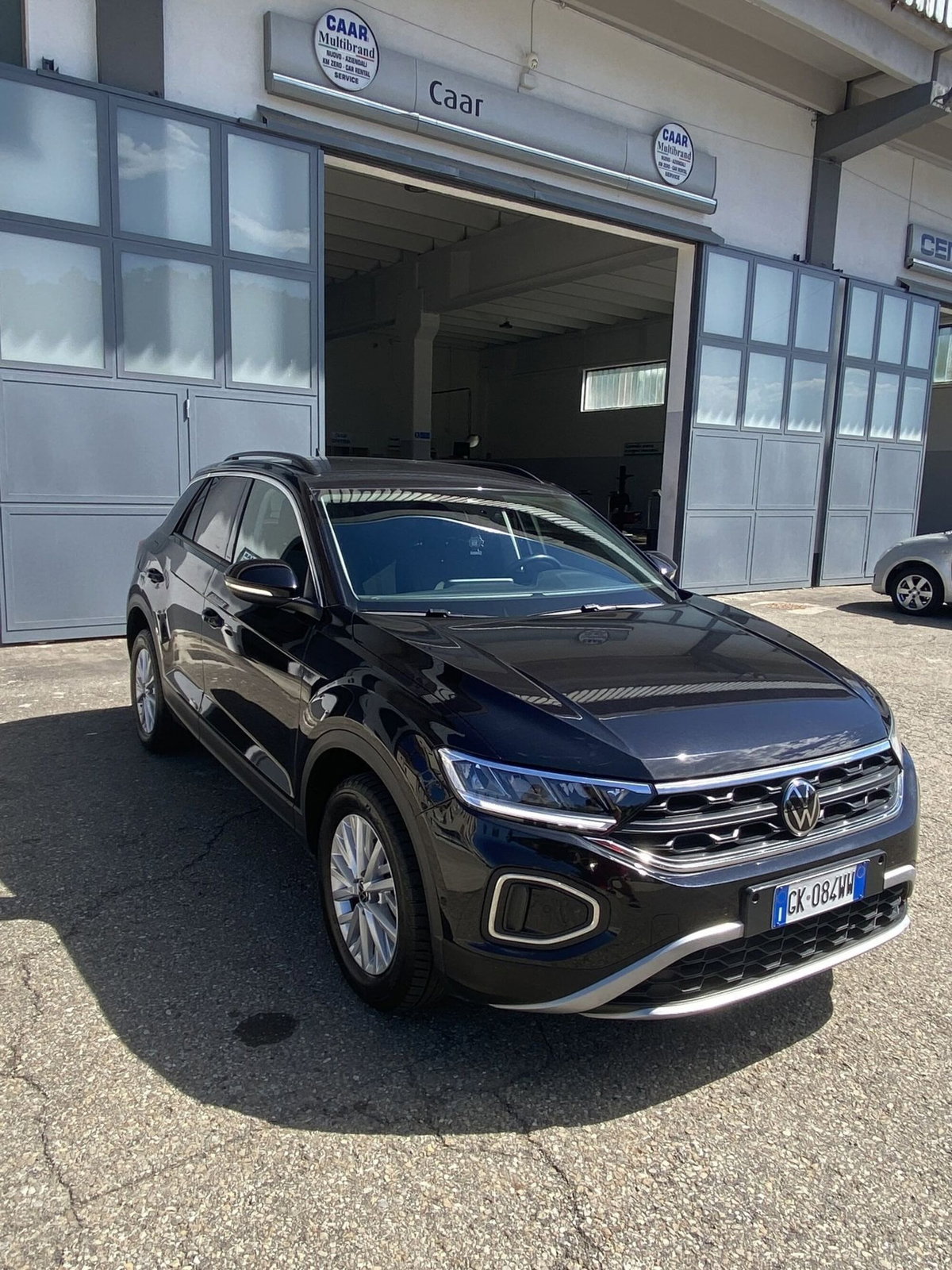 Volkswagen T-Roc 1.0 TSI Life (6)