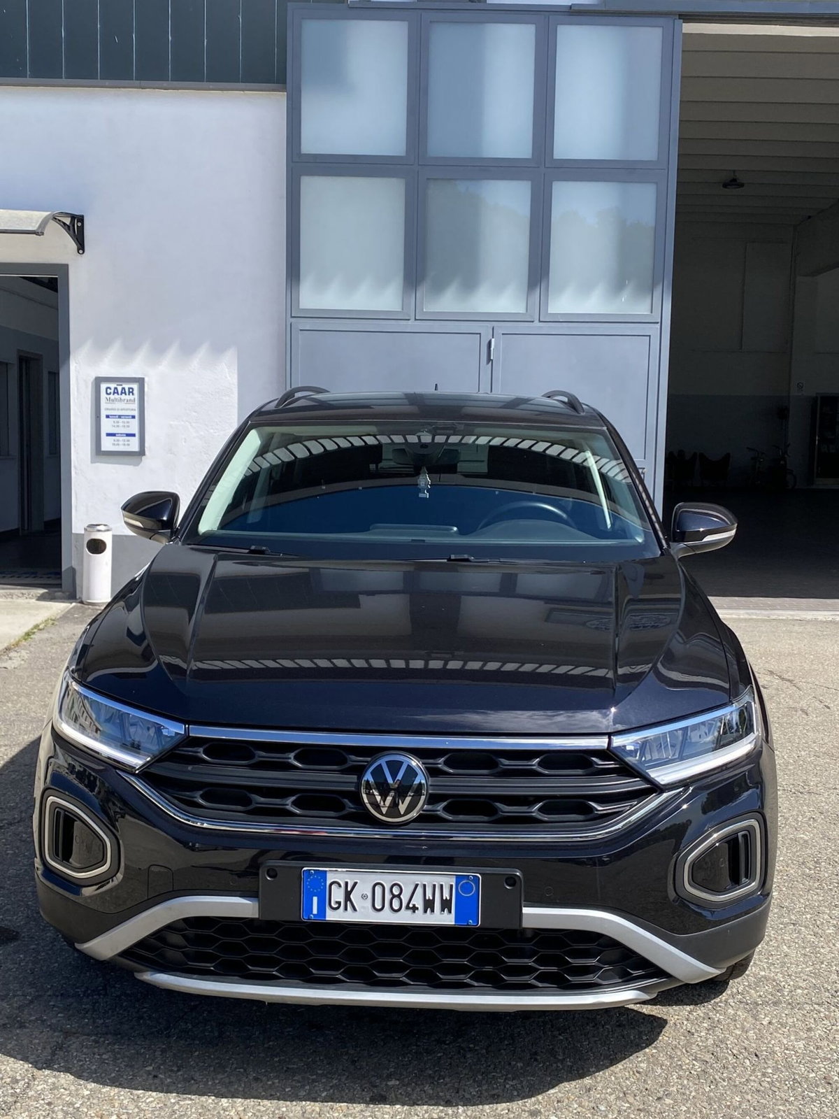 Volkswagen T-Roc 1.0 TSI Life (8)