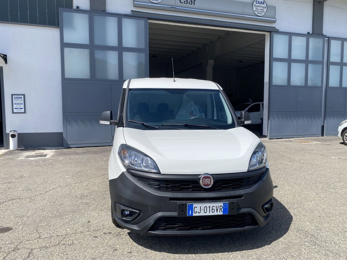 Fiat Doblò Furgone cargo maxi 1.6 mjt 105cv LH1 Lounge S&S (3)