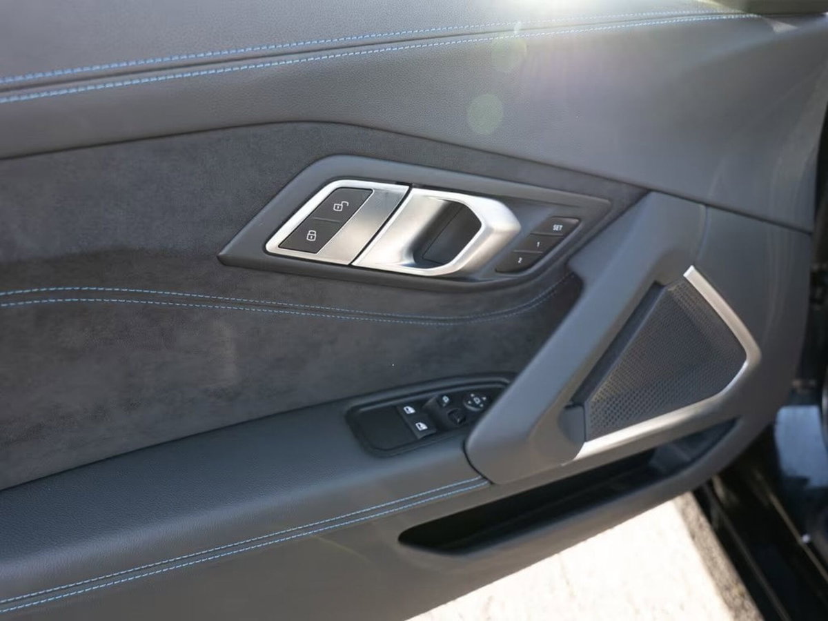 BMW Z4 Cabrio sdrive 20i Sport (14)