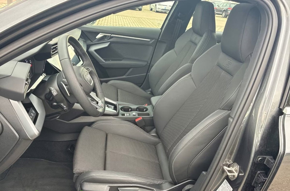 Audi A3 Sportback 35 TFSI S line edition (11)