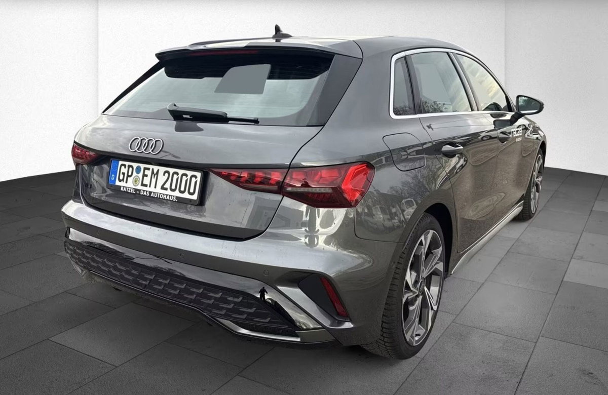 Audi A3 Sportback 35 TFSI S line edition (3)