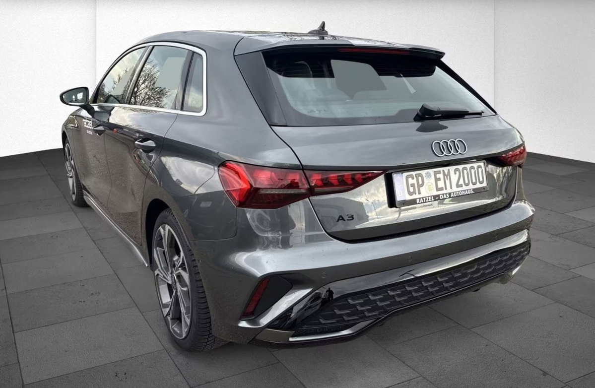 Audi A3 Sportback 35 TFSI S line edition (4)