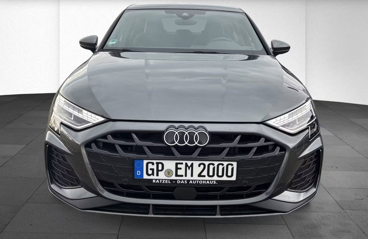 Audi A3 Sportback 35 TFSI S line edition (5)