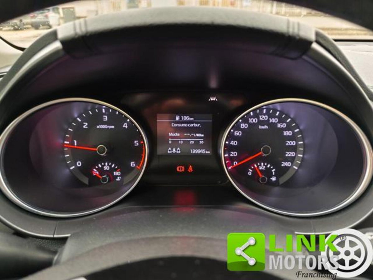 Kia XCeed 1.6 CRDi 115 CV Style (13)