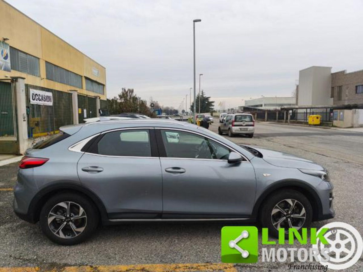 Kia XCeed 1.6 CRDi 115 CV Style (4)