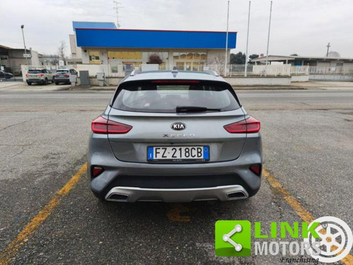 Kia XCeed 1.6 CRDi 115 CV Style (6)