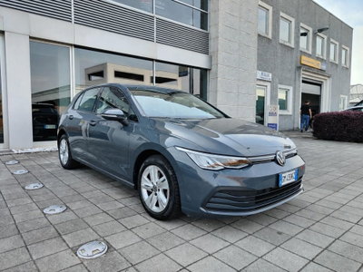 Volkswagen Golf 2.0 TDI DSG SCR Style (2)