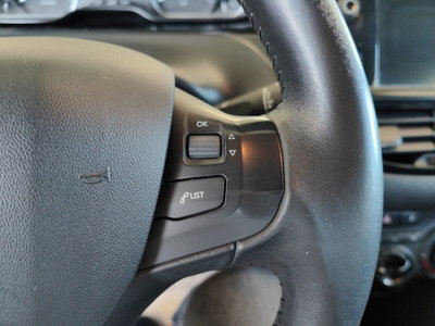 Peugeot 208 75 5 porte Active (17)