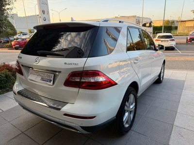 Mercedes-Benz Classe ML 250 BlueTEC 4Matic Sport (4)