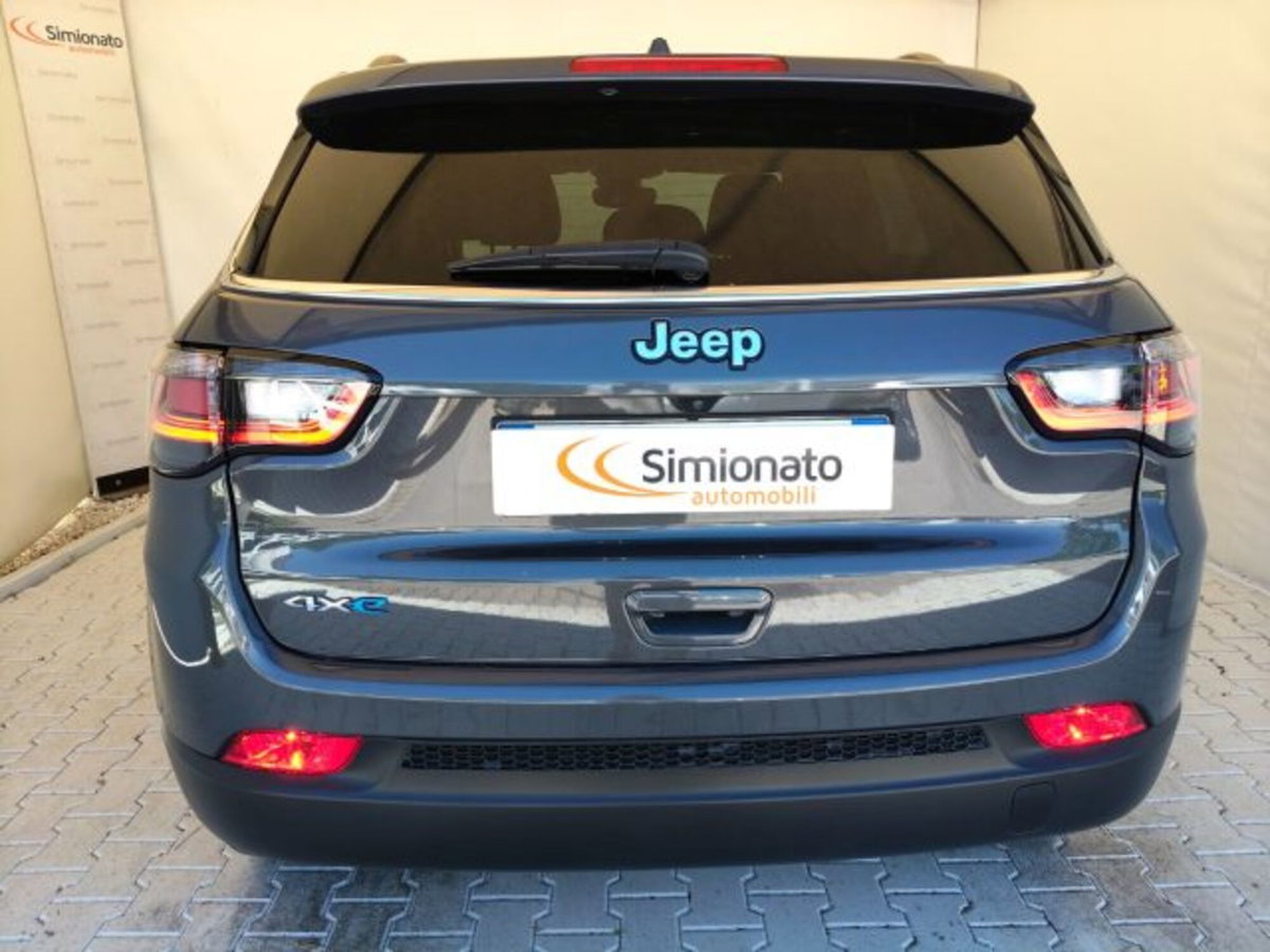 Jeep Compass 1.3 T4 190CV PHEV AT6 4xe Limited (5)