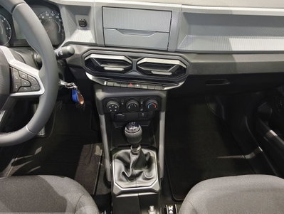 Dacia Duster 1.2 Eco-G Essential 120cv (14)