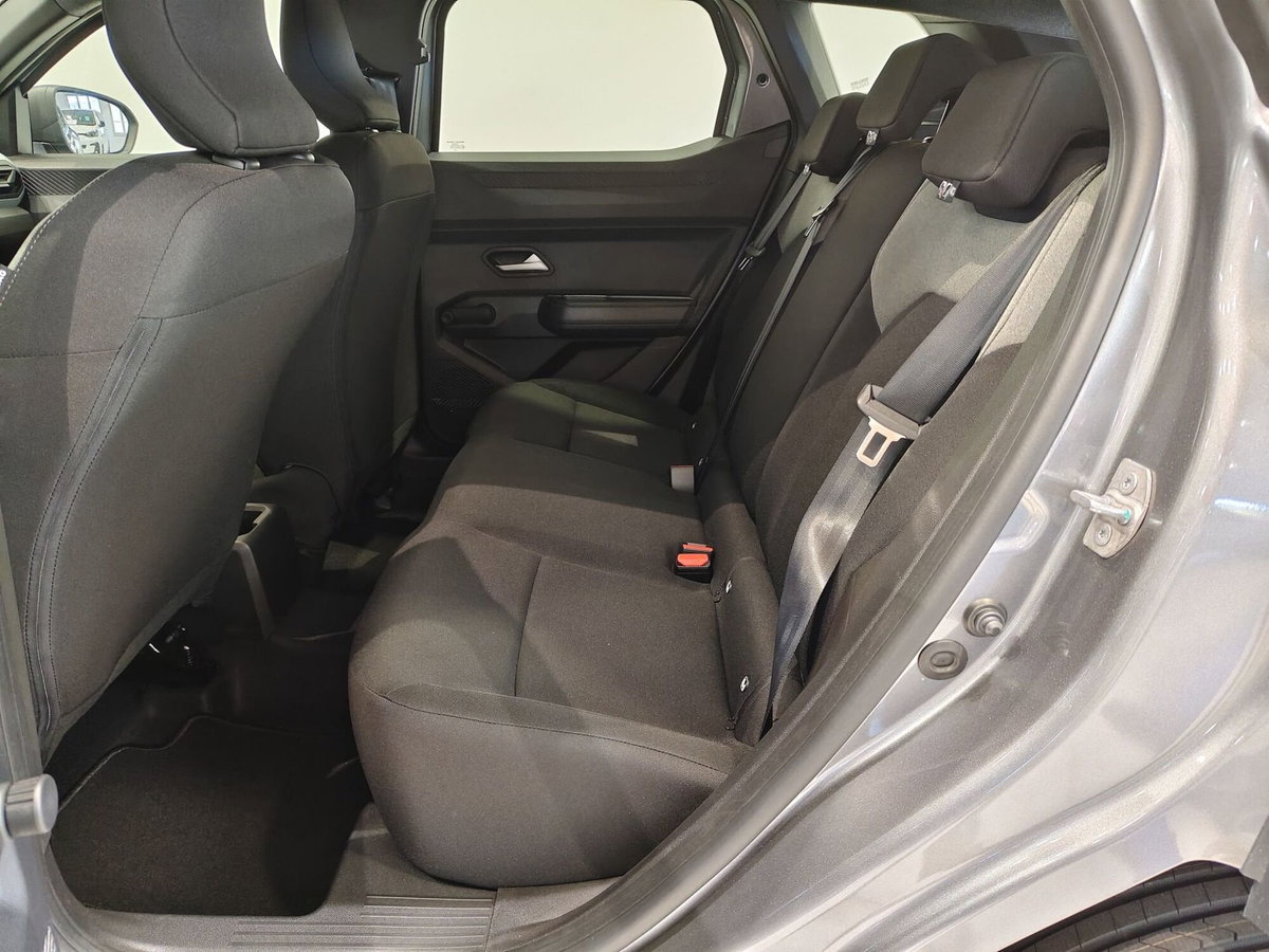 Dacia Duster 1.2 Eco-G Essential 120cv (6)