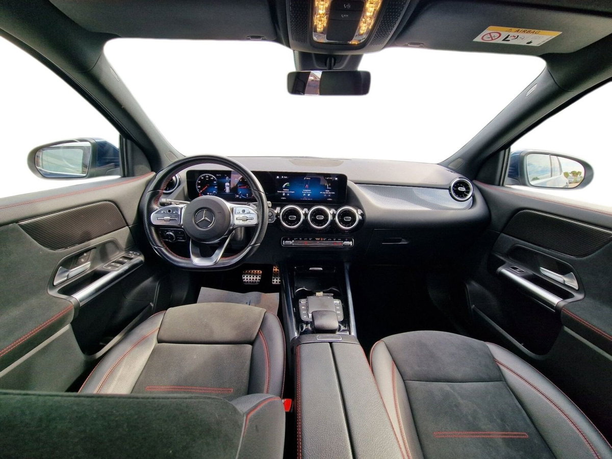 Mercedes-Benz GLA SUV 200 d Automatic 4Matic Premium (18)