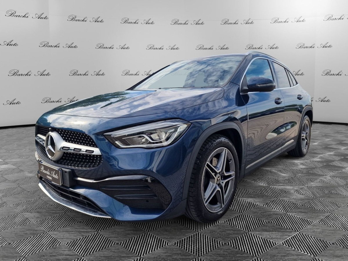 Mercedes-Benz GLA SUV 200 d Automatic 4Matic Premium (2)