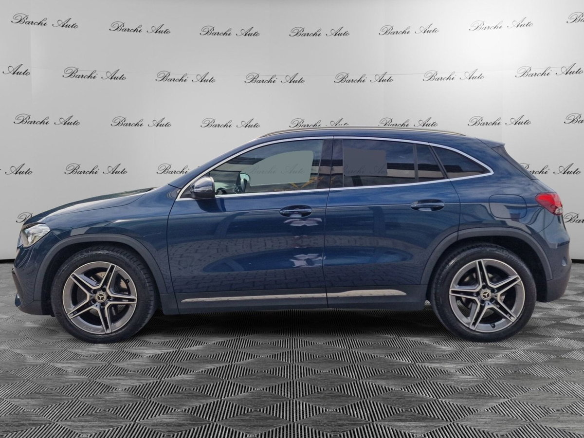 Mercedes-Benz GLA SUV 200 d Automatic 4Matic Premium (8)