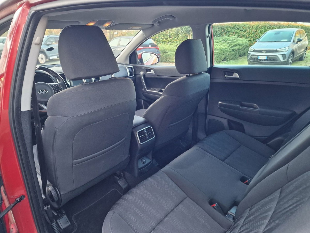 Kia Sportage 1.7 CRDI 2WD Business Class (15)