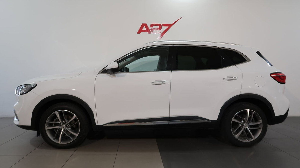 Mg EHS Plug-in Hybrid Exclusive (3)