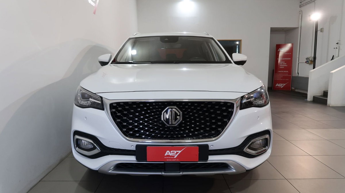 Mg EHS Plug-in Hybrid Exclusive (7)