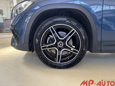 Mercedes-Benz GLA SUV 250 e Plug-in hybrid Automatic Premium (8)
