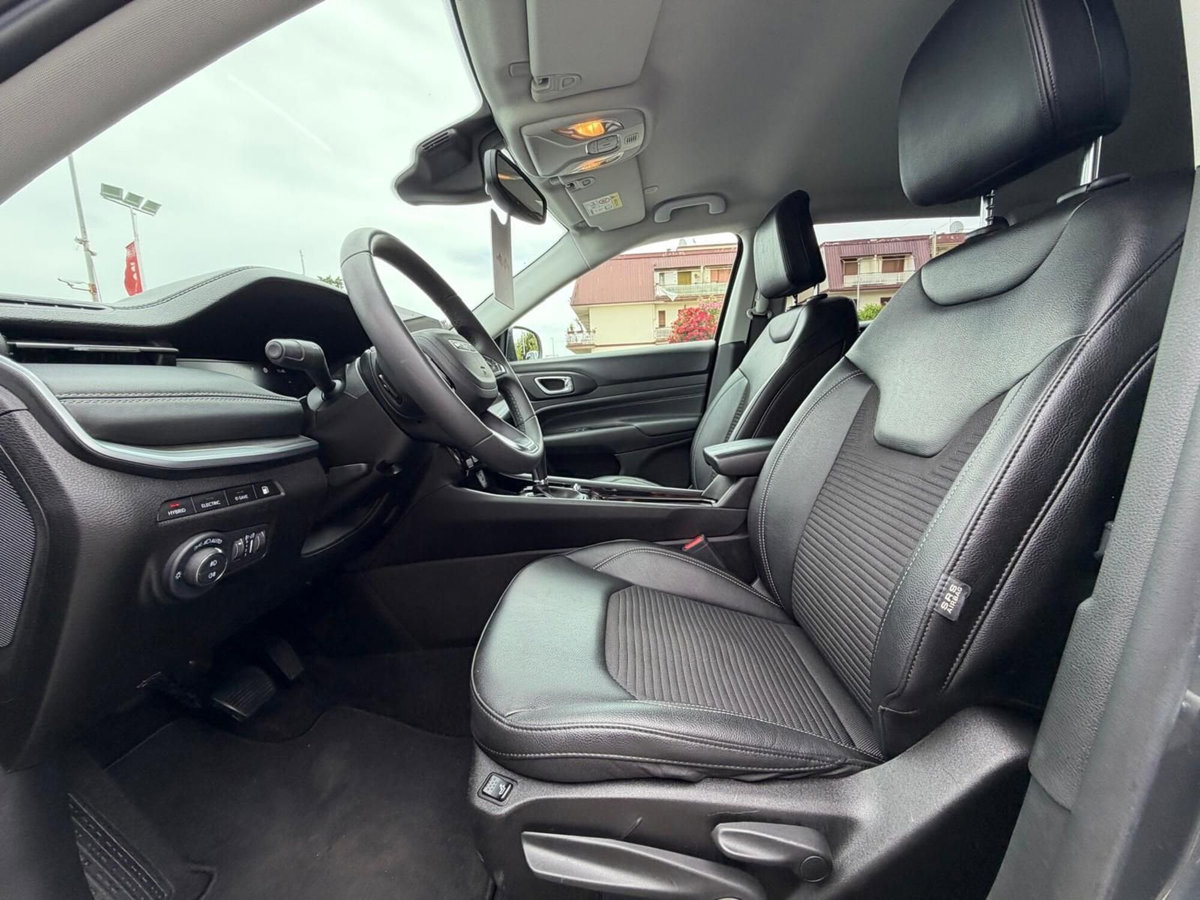 Jeep Compass 1.3 turbo t4 phev Trailhawk 4xe auto (11)