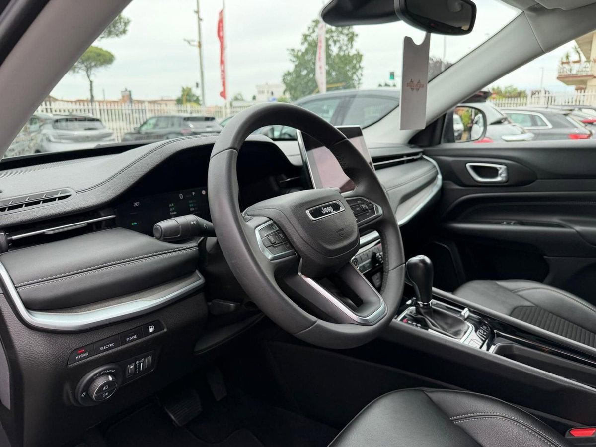 Jeep Compass 1.3 turbo t4 phev Trailhawk 4xe auto (14)