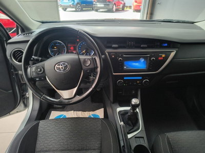 Toyota Auris 1.4 D-4D 5 porte (15)