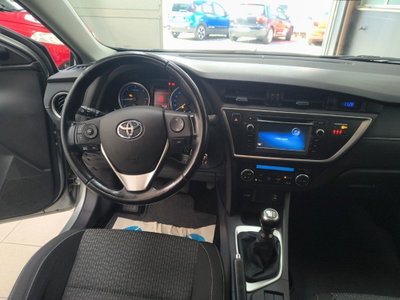Toyota Auris 1.4 D-4D 5 porte (17)