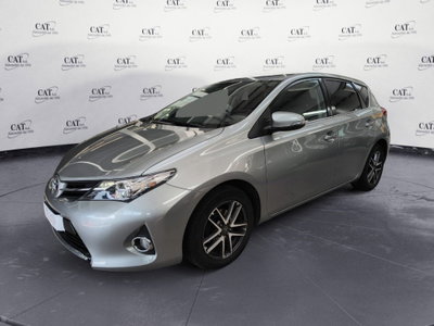 Toyota Auris 1.4 D-4D 5 porte (3)