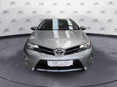 Toyota Auris 1.4 D-4D 5 porte (4)
