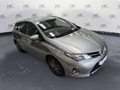 Toyota Auris 1.4 D-4D 5 porte (6)