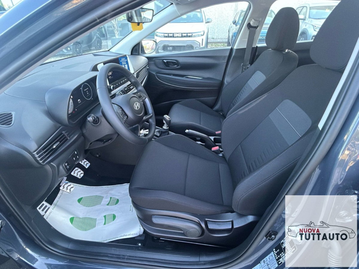 Hyundai Bayon 1.0 t-gdi Business 90cv dct (14)