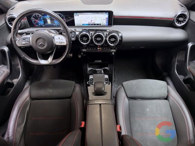 Mercedes-Benz Classe A 180 d Premium (9)