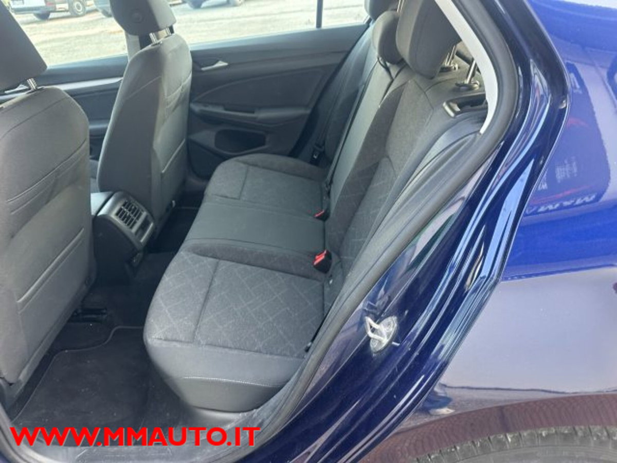 Volkswagen Golf Variant 1.0 eTSI EVO DSG Life (16)