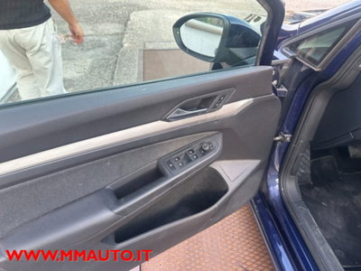 Volkswagen Golf Variant 1.0 eTSI EVO DSG Life (9)