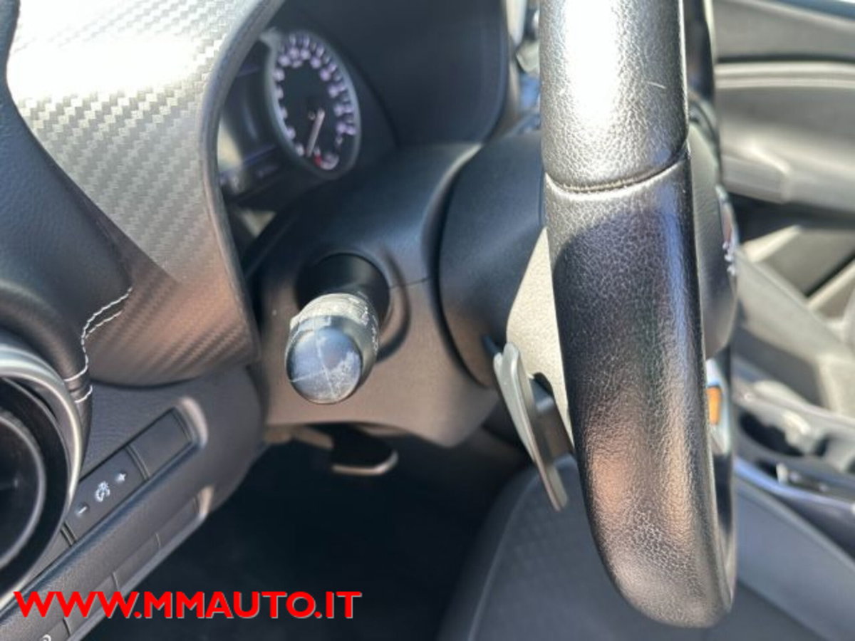 Nissan Juke 1.0 dig-t N-Connecta 114cv dct (10)