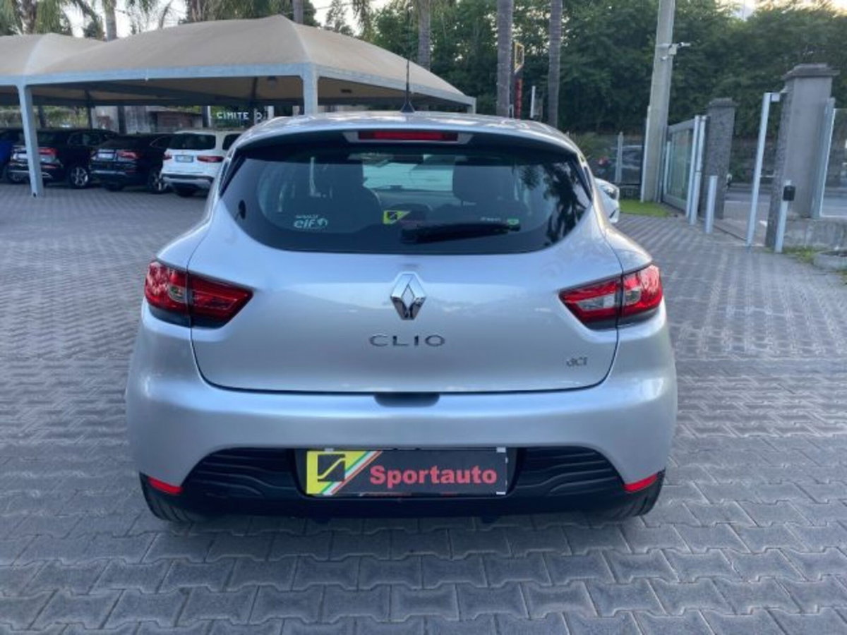 Renault Clio 1.5 dCi 8V 75CV 5 porte Wave (13)